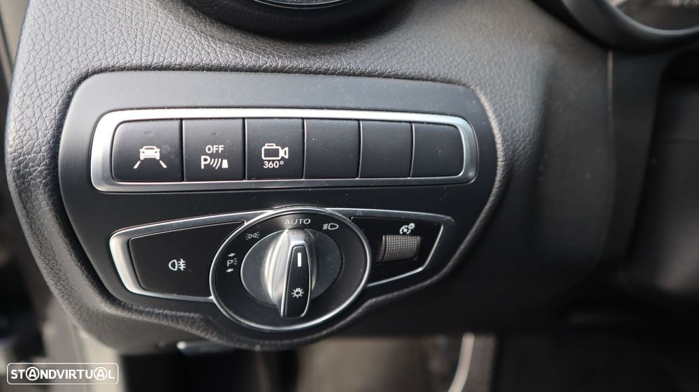 Mercedes-Benz GLC 250 d Coupé AMG Line 4-Matic - 31