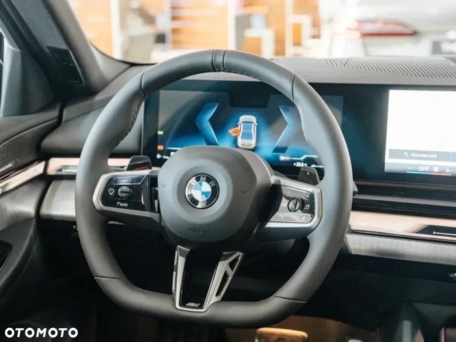 BMW Seria 5 520i mHEV M Sport - 11