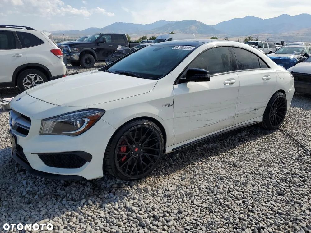 Mercedes-Benz CLA - 1