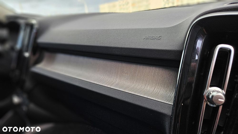 Volvo XC 40 D3 Inscription - 35