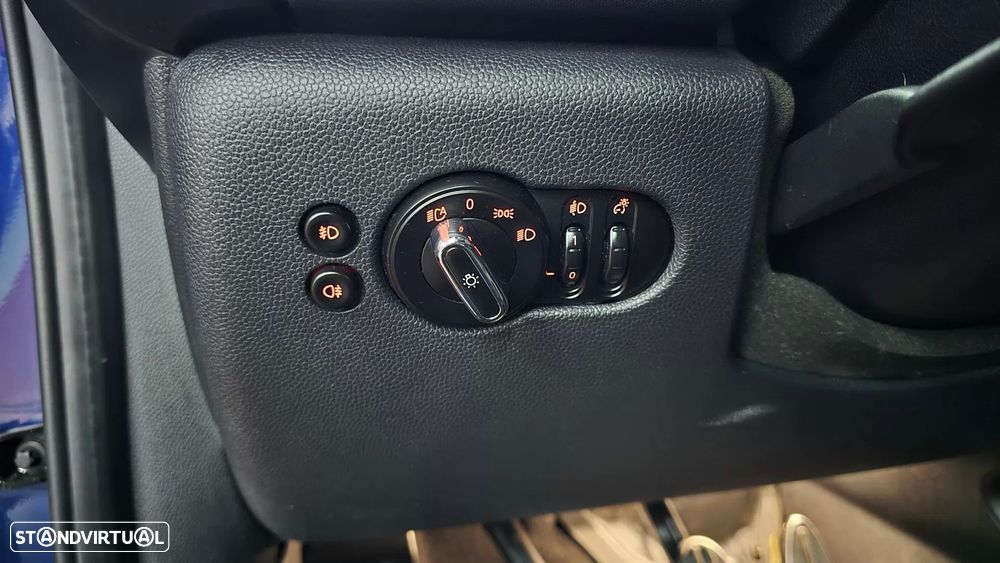 MINI 5 Portas One D - 21