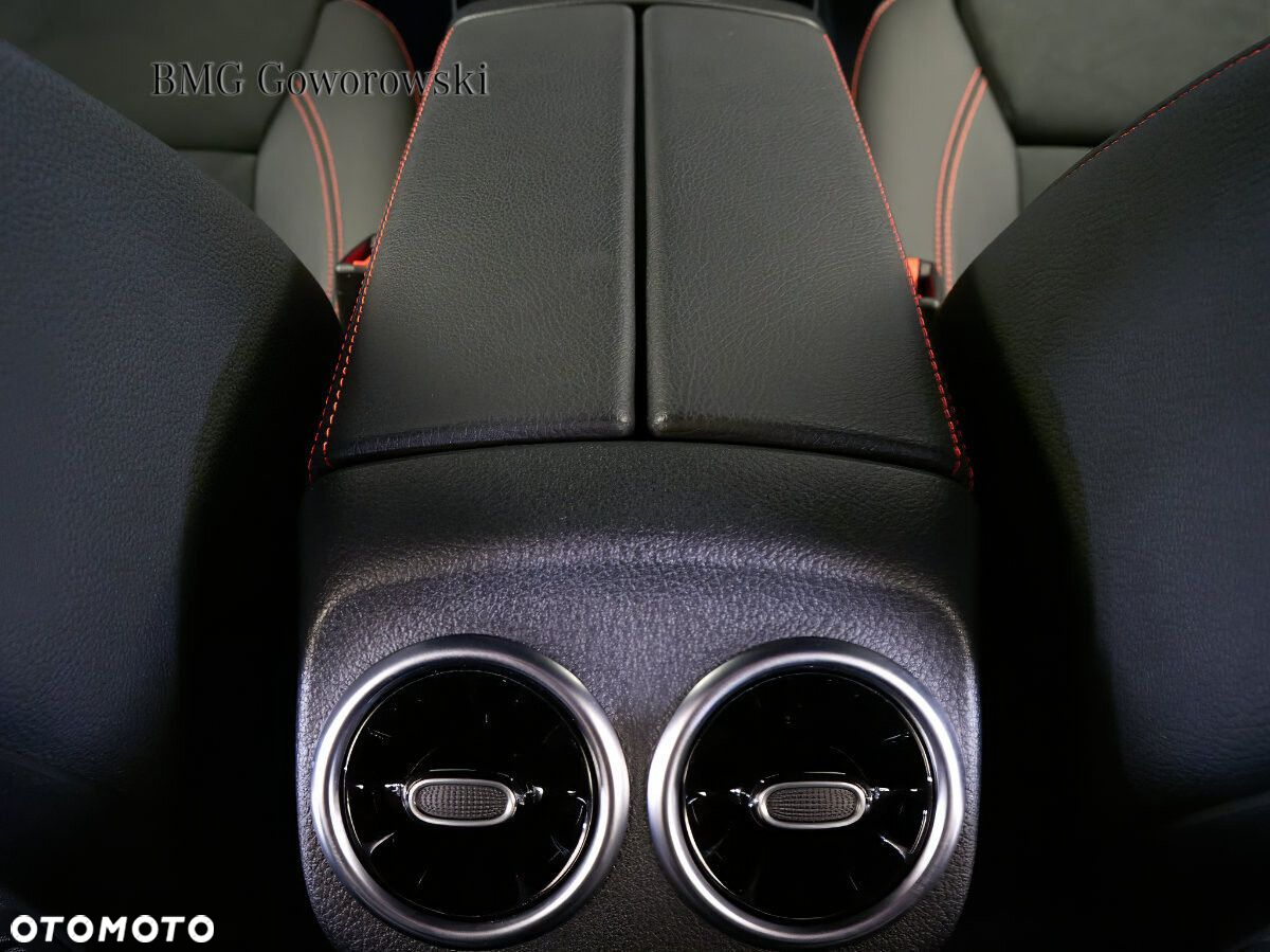 Mercedes-Benz CLA - 15