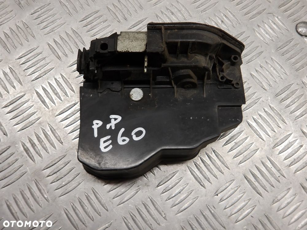 BMW E60 LIFT 07-10 ZAMEK DRZWI PRAWY LEWY PRZÓD TYŁ 7202146 - 2