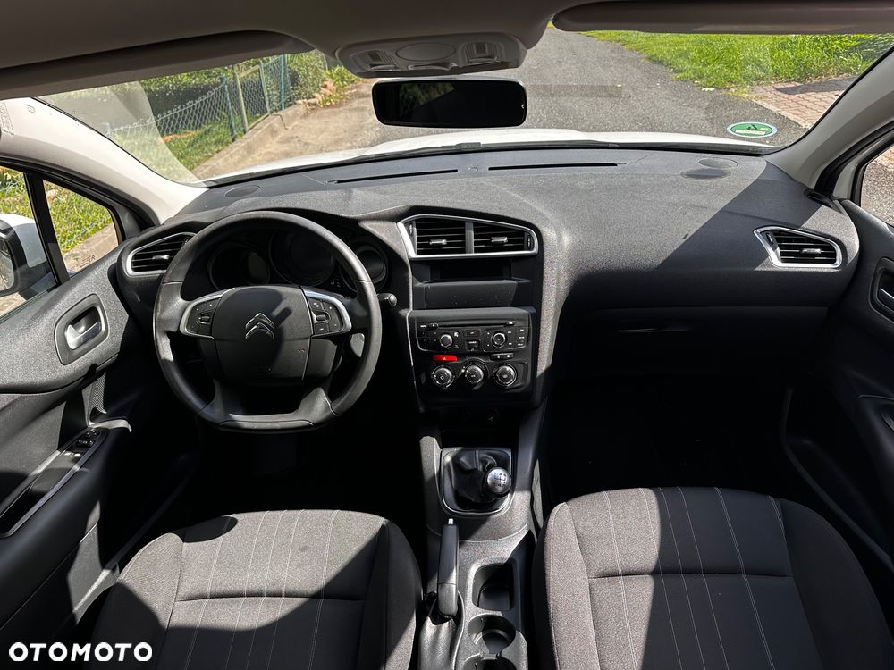 Citroën C4 1.4 VTi Attraction - 6