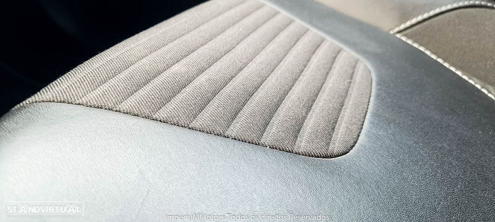 Ford Focus SW 1.0 EcoBoost S&S Titanium - 26