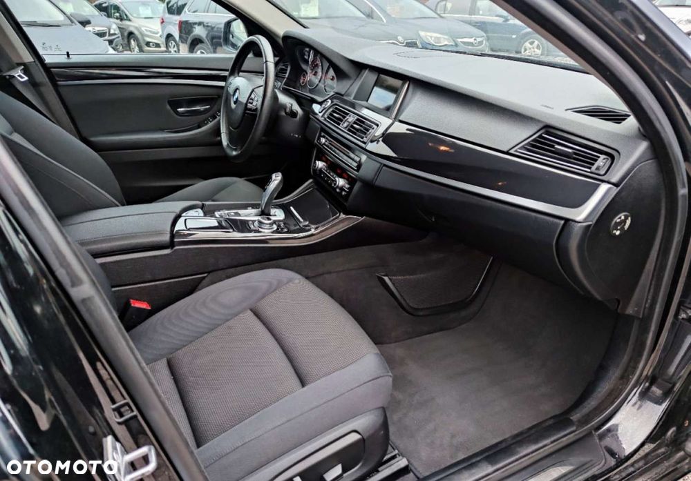 BMW Seria 5 - 37