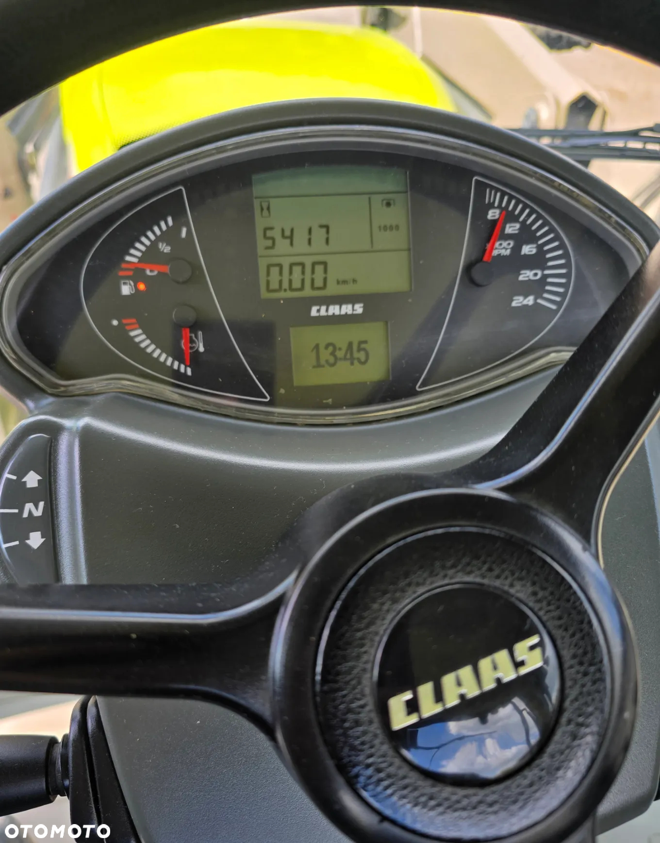 Claas Arion 520 - 24