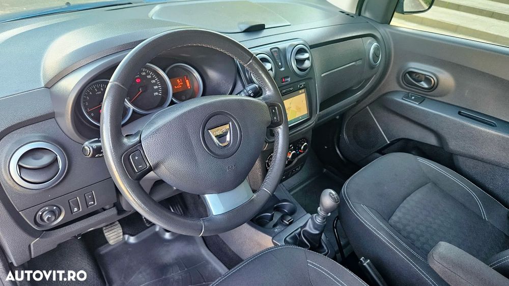 Dacia Lodgy 1.5 dCi Stepway - 11