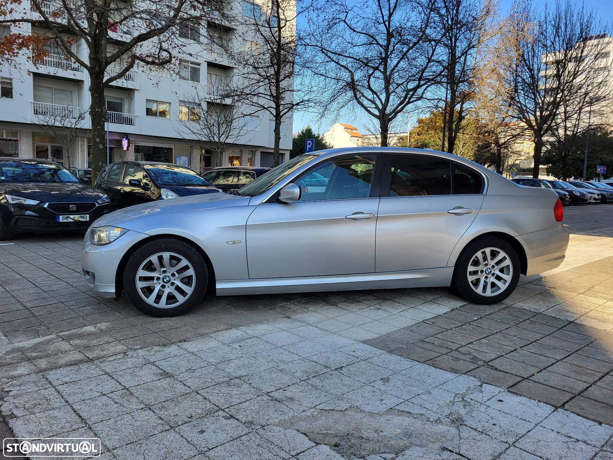BMW 318 d LifeStyle - 9