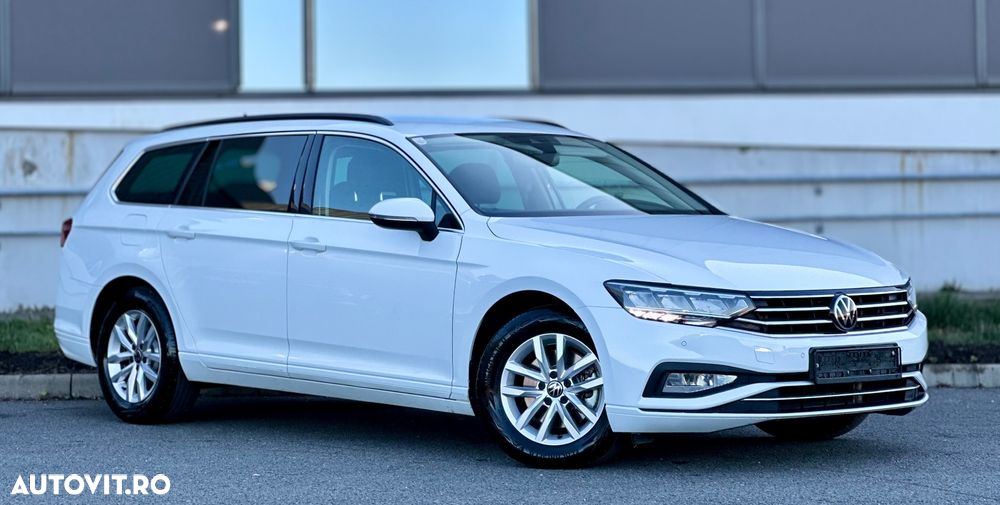 Volkswagen Passat Variant 2.0 TDI SCR DSG Elegance - 1