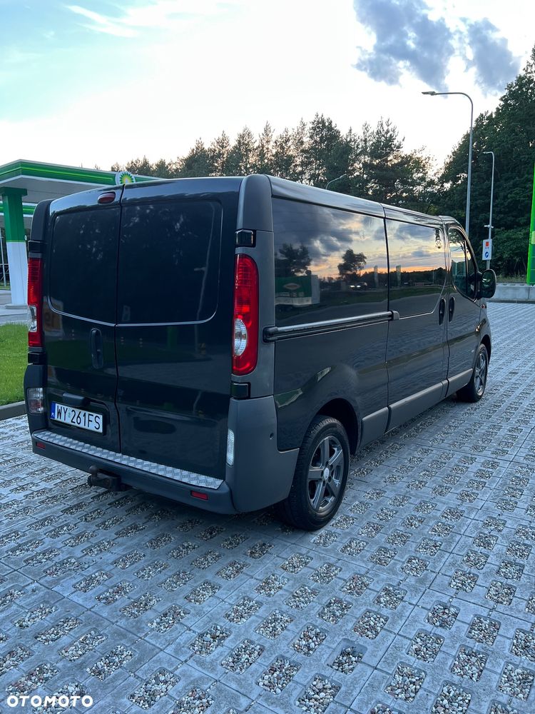 Opel Vivaro - 6
