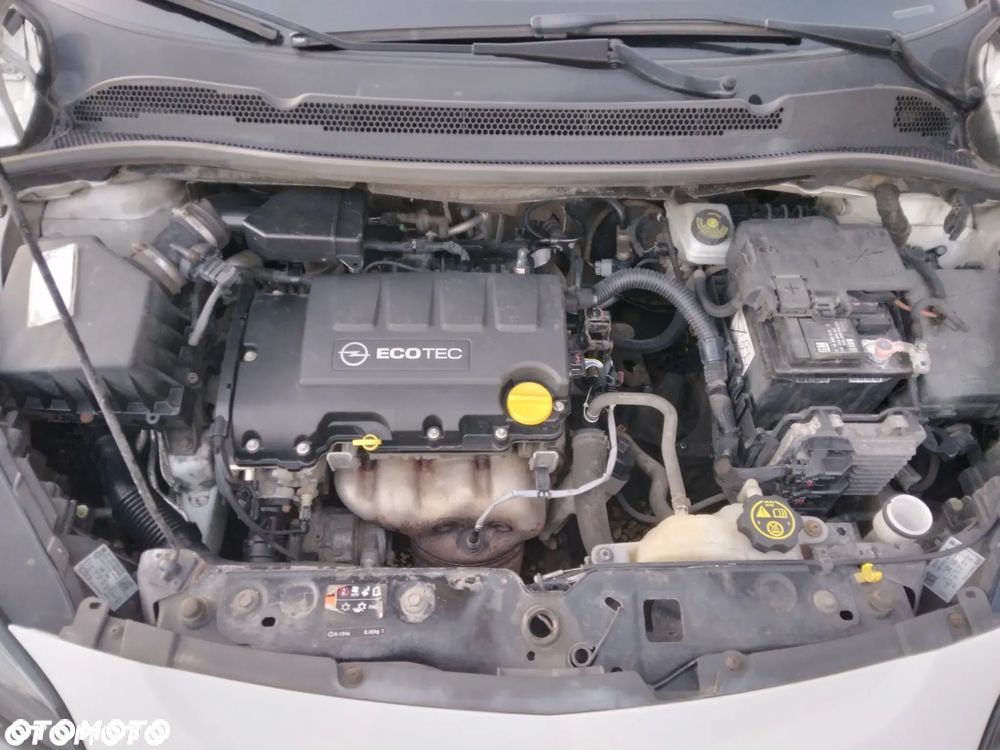 Opel Corsa 1.4 Cosmo - 18