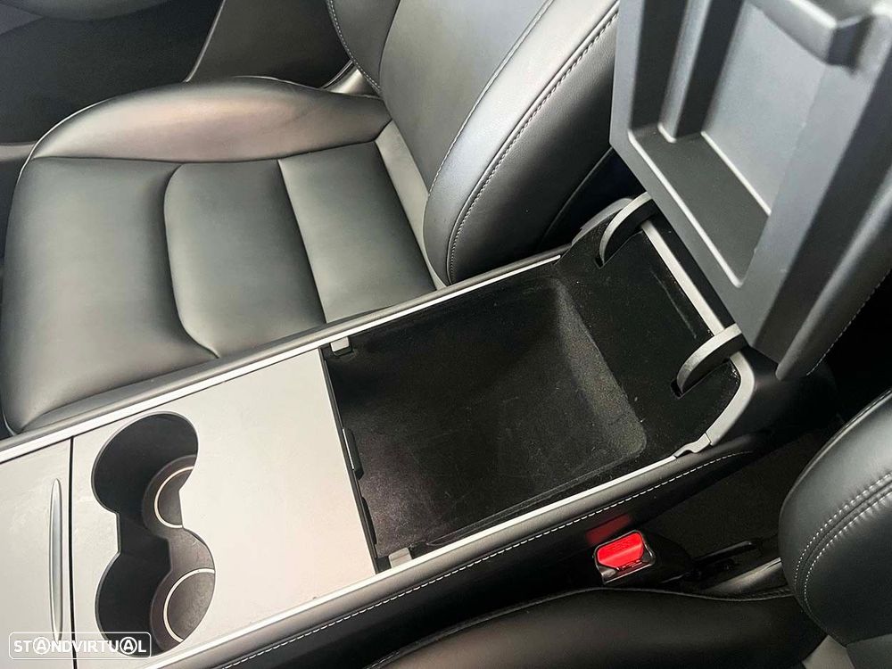 Tesla Model Y RWD - 22