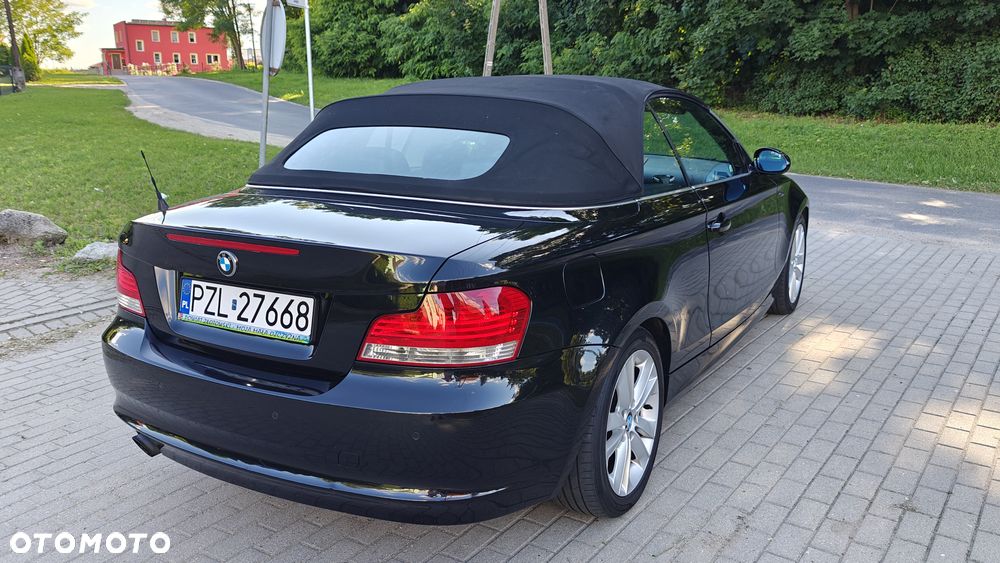 BMW Seria 1 120i - 13