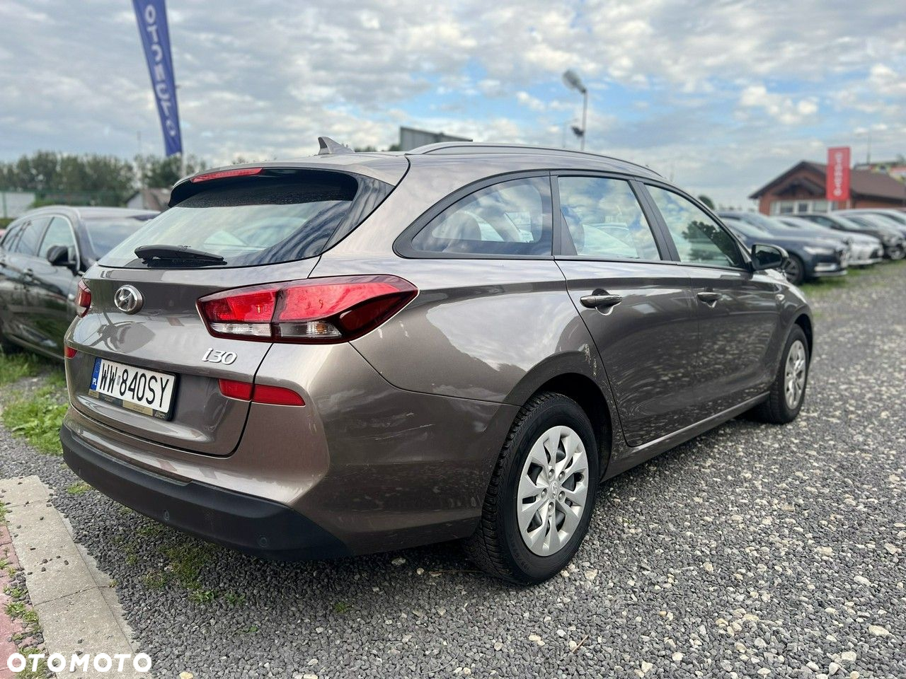 Hyundai i30 1.5 DPI Classic + - 5
