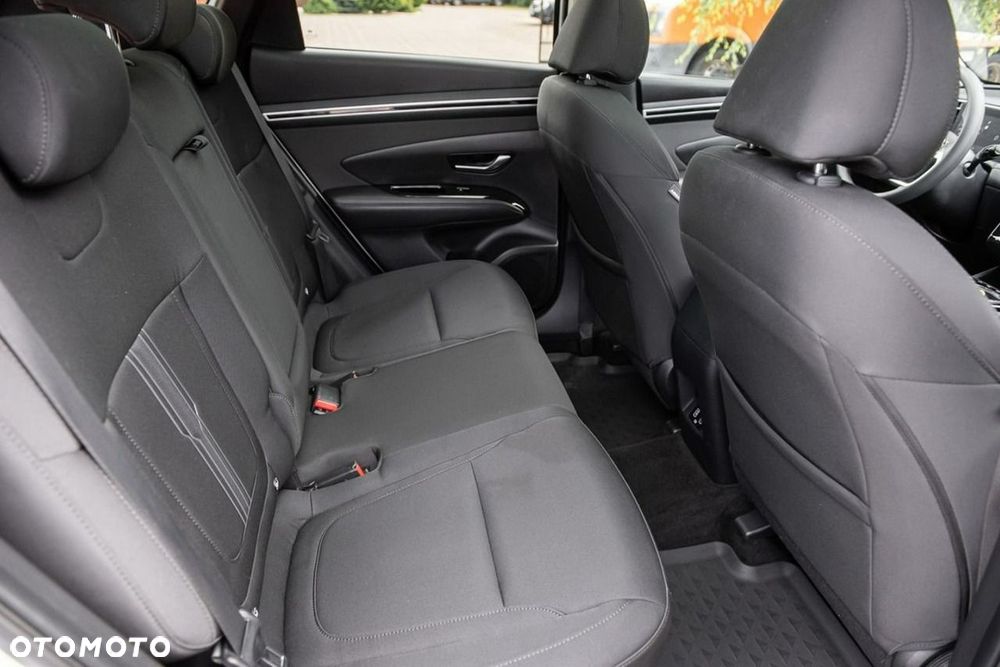 Hyundai Tucson 1.6 CRDi 48V-Hybrid 4WD DCT Select - 31