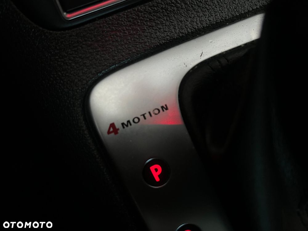 Volkswagen Tiguan 2.0 TDI DPF 4Motion BlueMotion Technology DSG Cup Track & Style - 35