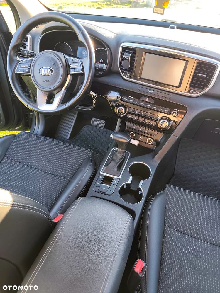Kia Sportage 1.6 CRDI AWD Eco-Dynamics+ (48V M-H) DCT Black Edition - 11