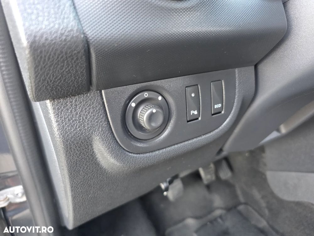 Dacia Logan MCV 0.9 TCe 90 CP Laureate - 15
