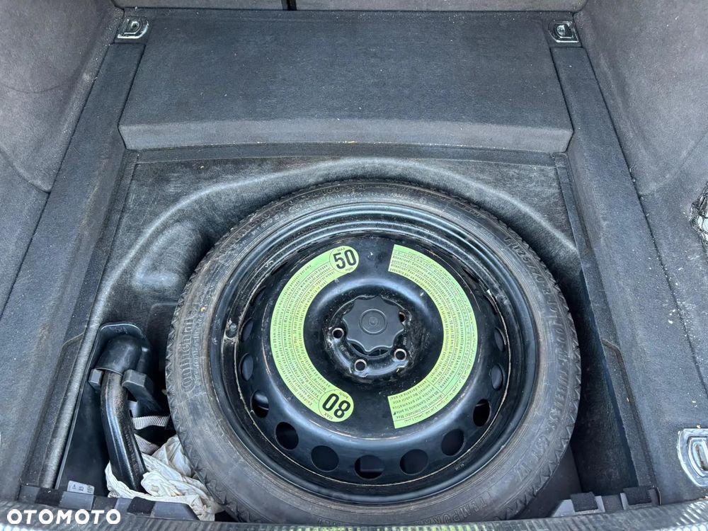 Audi A4 Avant 2.0 TDI Quattro - 30