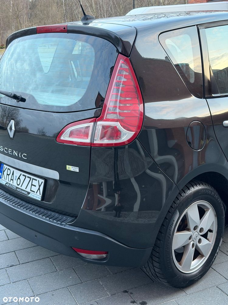 Renault Scenic 2.0 16V 140 CVT Bose Edition - 31