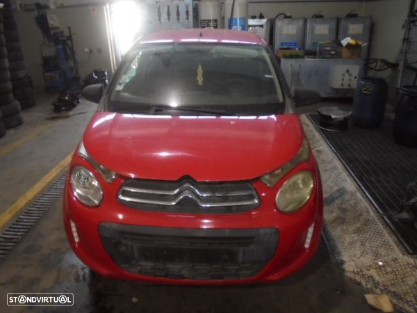 Carro MOT: 1KR  384F CFB CXVEL: C551 CITROEN C1 2 2015 1.0 VTI 69CV 5P VERMELHO GASOLINA