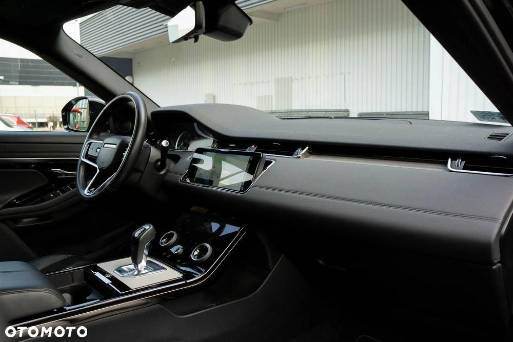 Land Rover Range Rover Evoque - 16