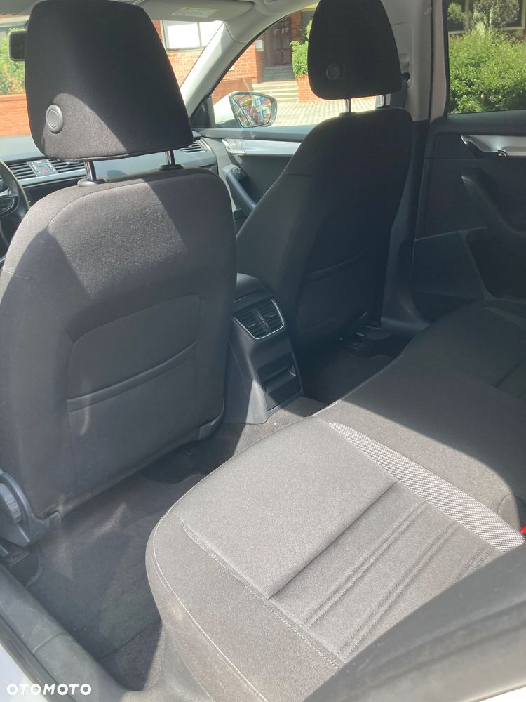 Skoda Octavia 1.5 TSI ACT Ambition - 10