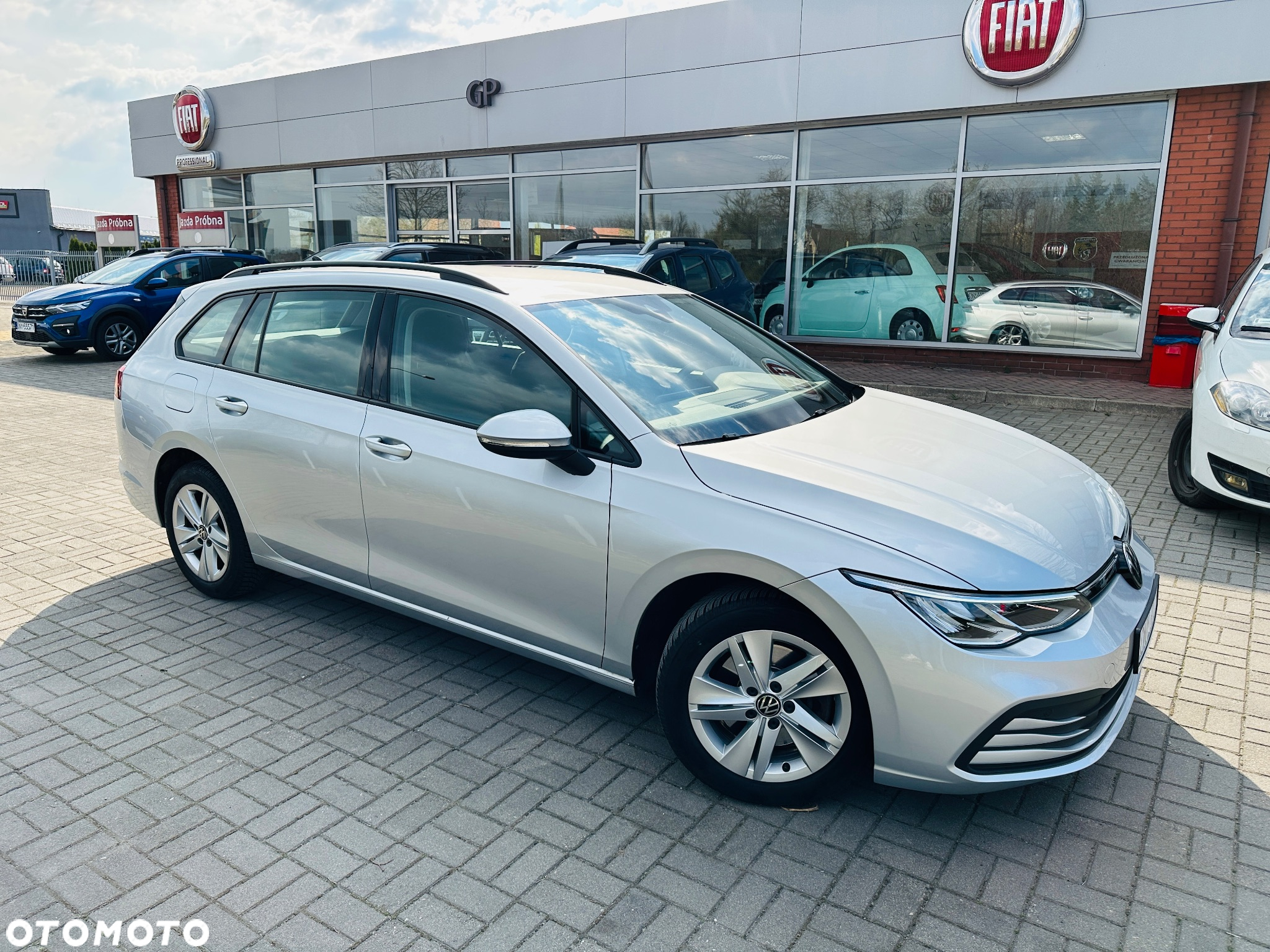 Volkswagen Golf VIII 2.0 TDI Life - 11