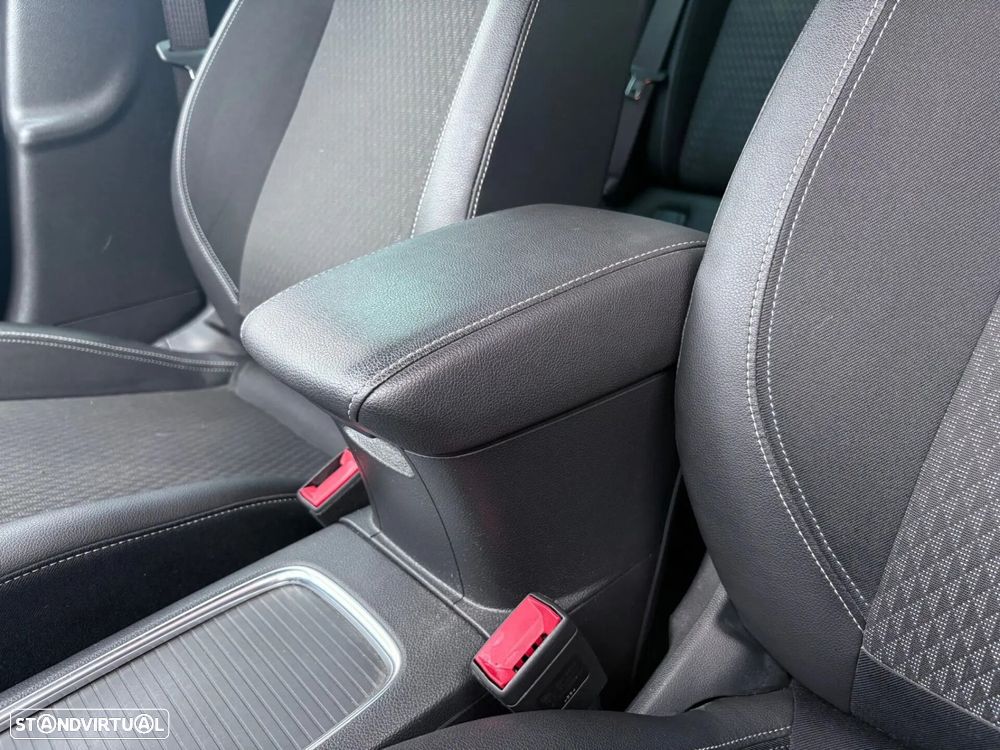 Opel Astra 1.6 CDTI Innovation S/S - 33