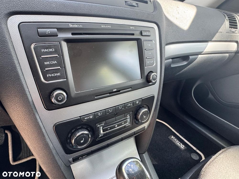 Skoda Octavia 2.0 TDI DPF Elegance - 10