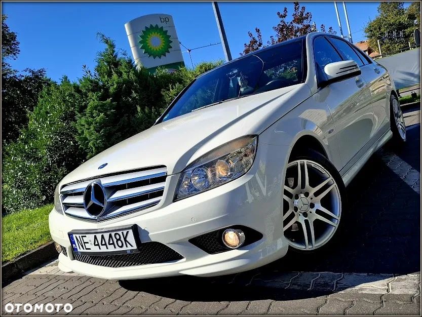 Mercedes-Benz Klasa C 180 CGI Automatik BlueEFFICIENCY Elegance - 1