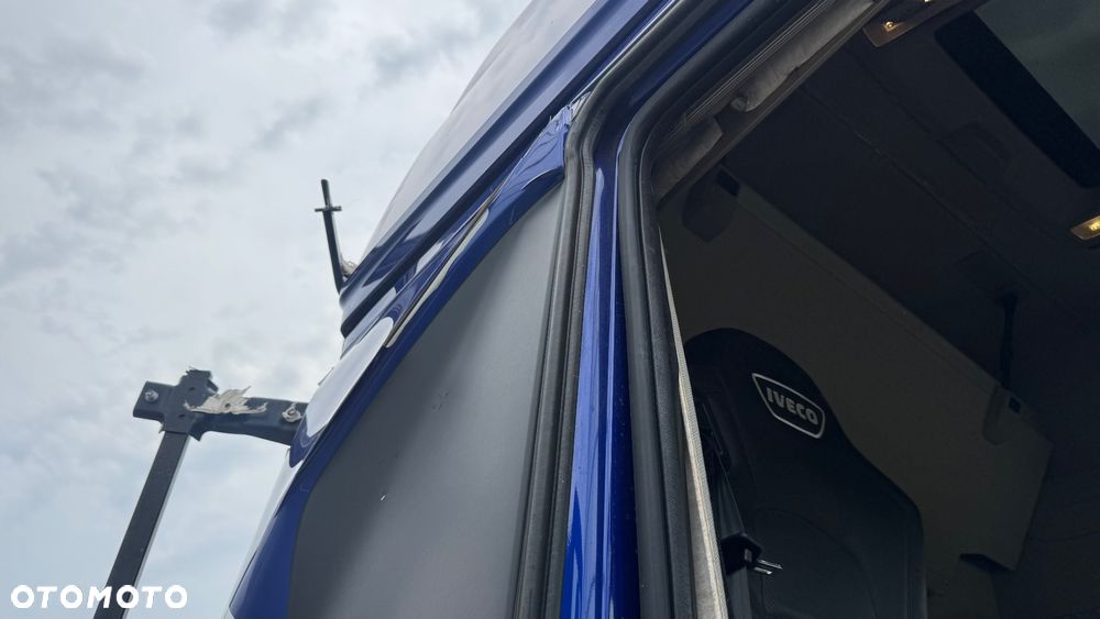 Iveco S-WAY 570 - 15