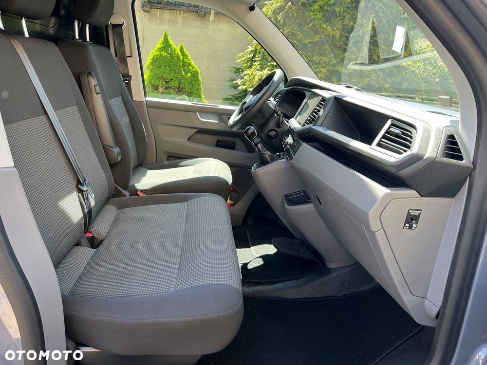 Volkswagen Transporter T6.1 - 37