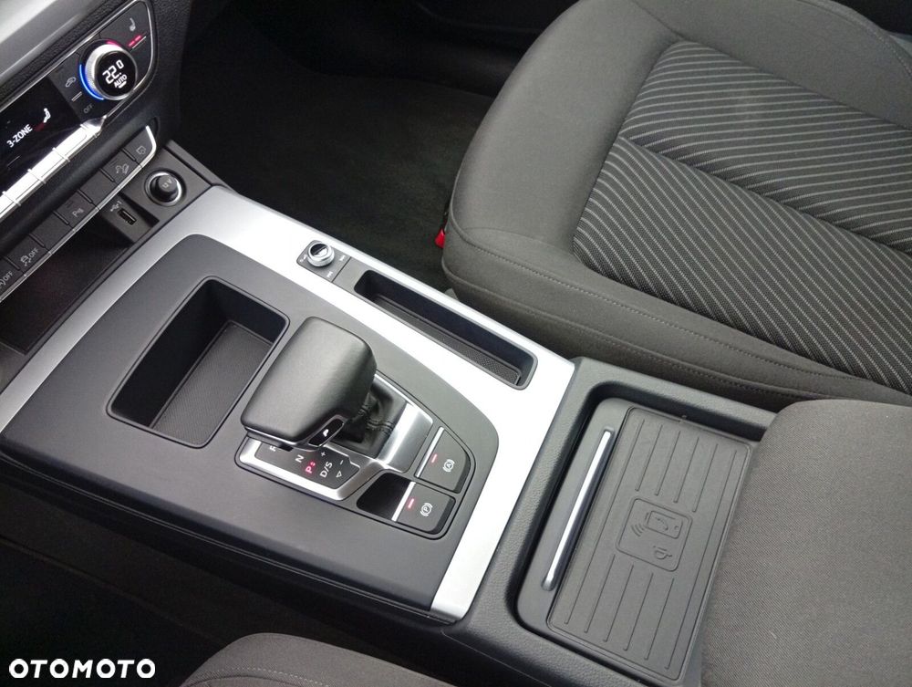 Audi Q5 - 40