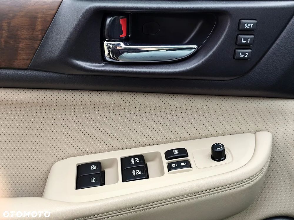 Subaru Outback 2.5i Exclusive (EyeSight) Lineartronic - 17