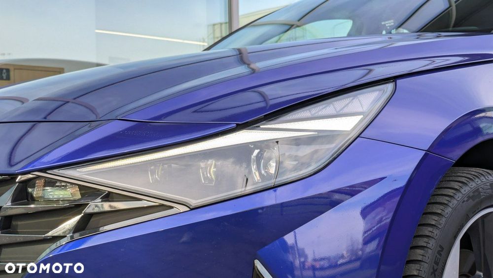 Hyundai Elantra - 10