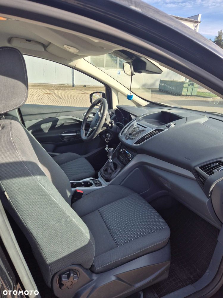 Ford C-Max 2013 photo 2