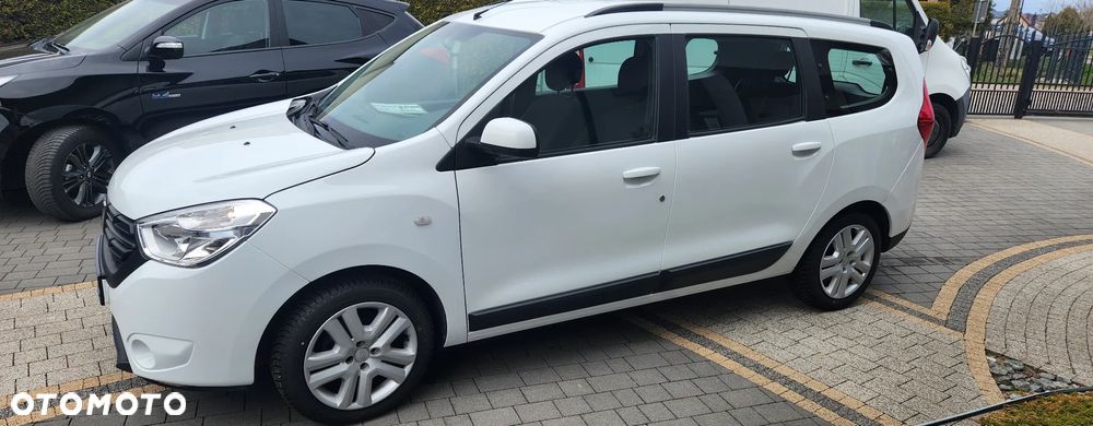 Dacia Lodgy SCe 100 Laureate - 25