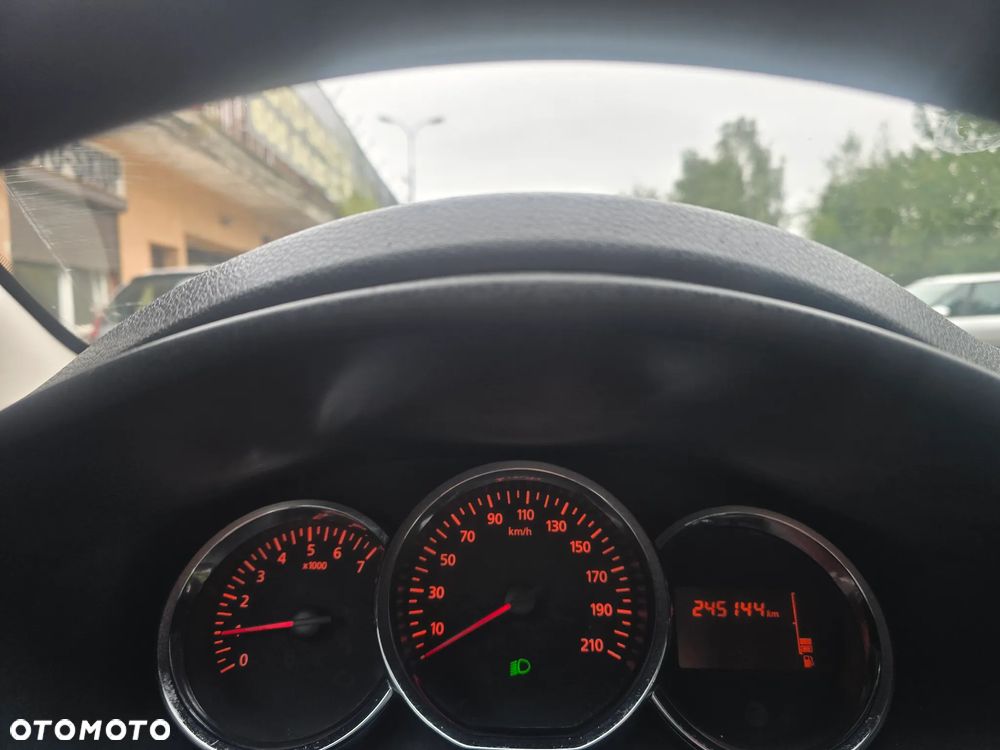Dacia Logan - 3