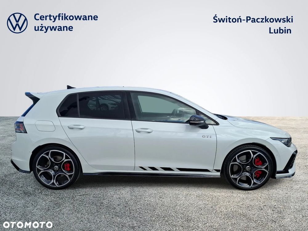 Volkswagen Golf - 3