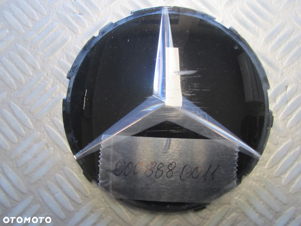 znaczek 0008880011 - 1