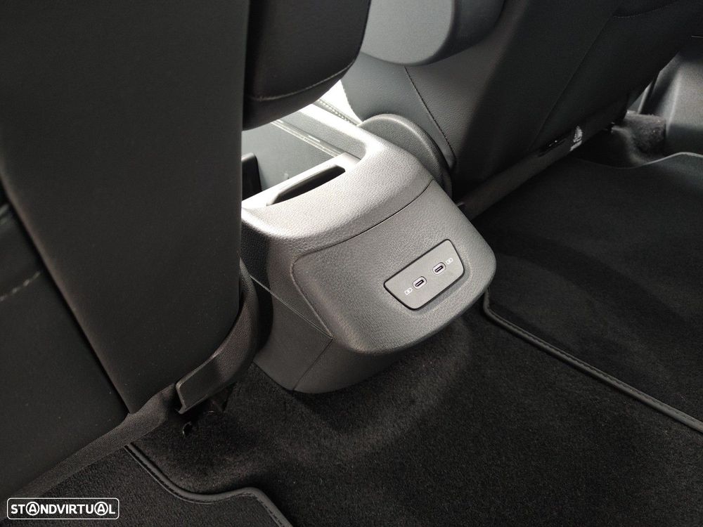 VW ID.3 77 kWh Pro S Urban - 9