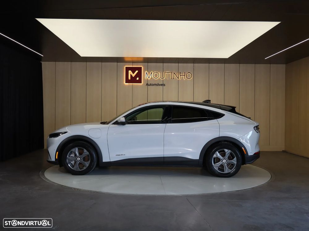 Ford Mustang Mach-E Standard - 3