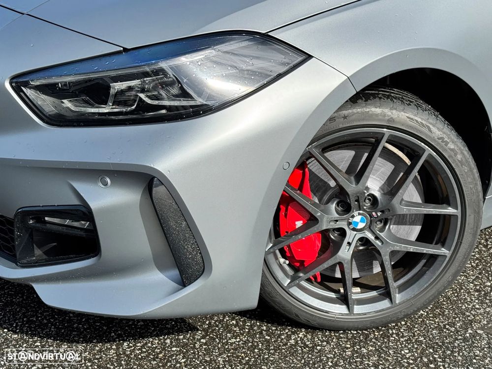 BMW 116 d Pack Color Vision Auto - 6