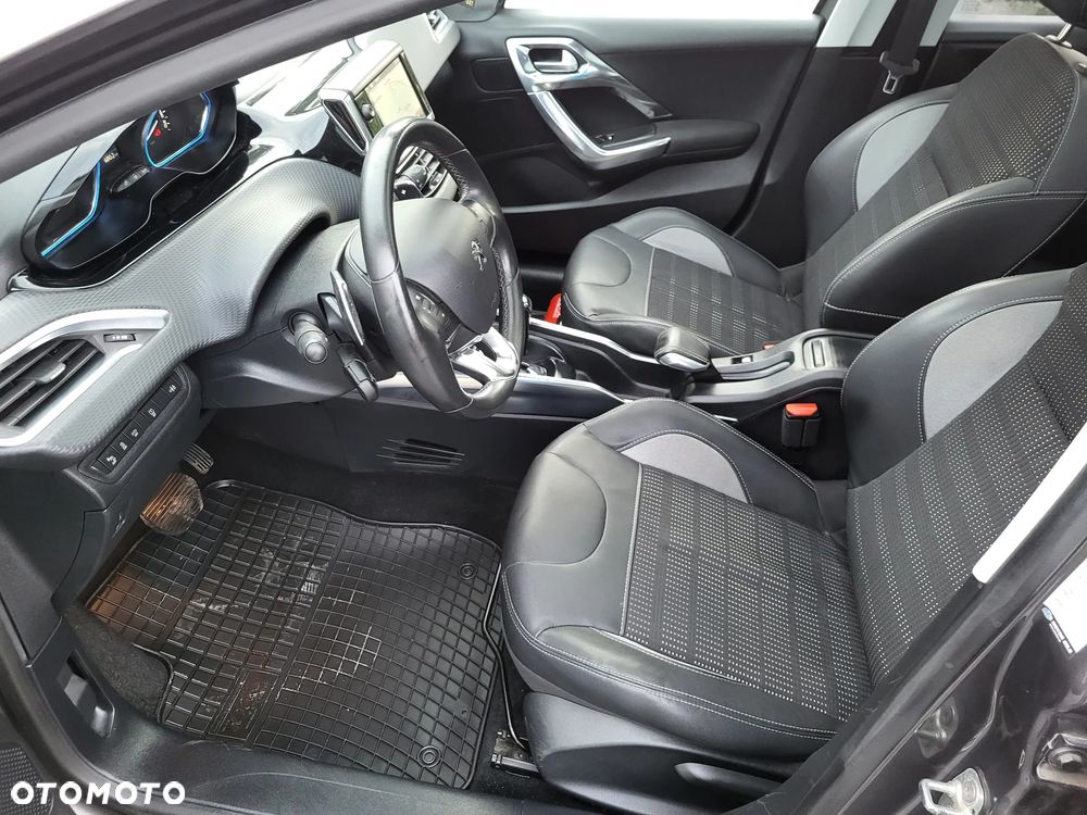 Peugeot 2008 - 15