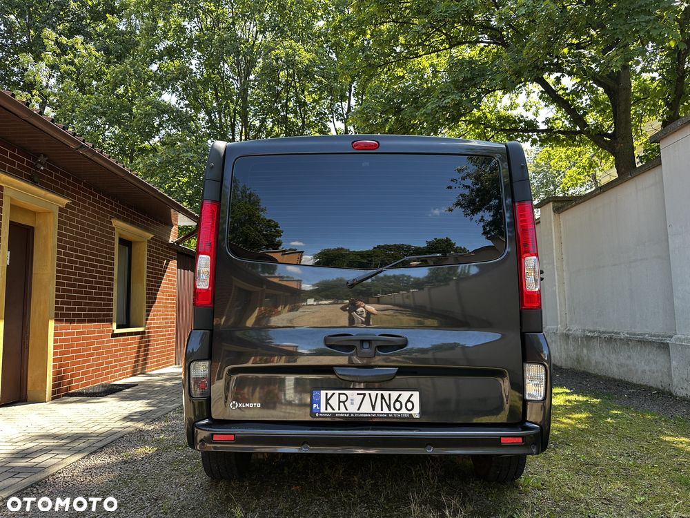 Renault Trafic Grand Passenger Pack Clim - 23
