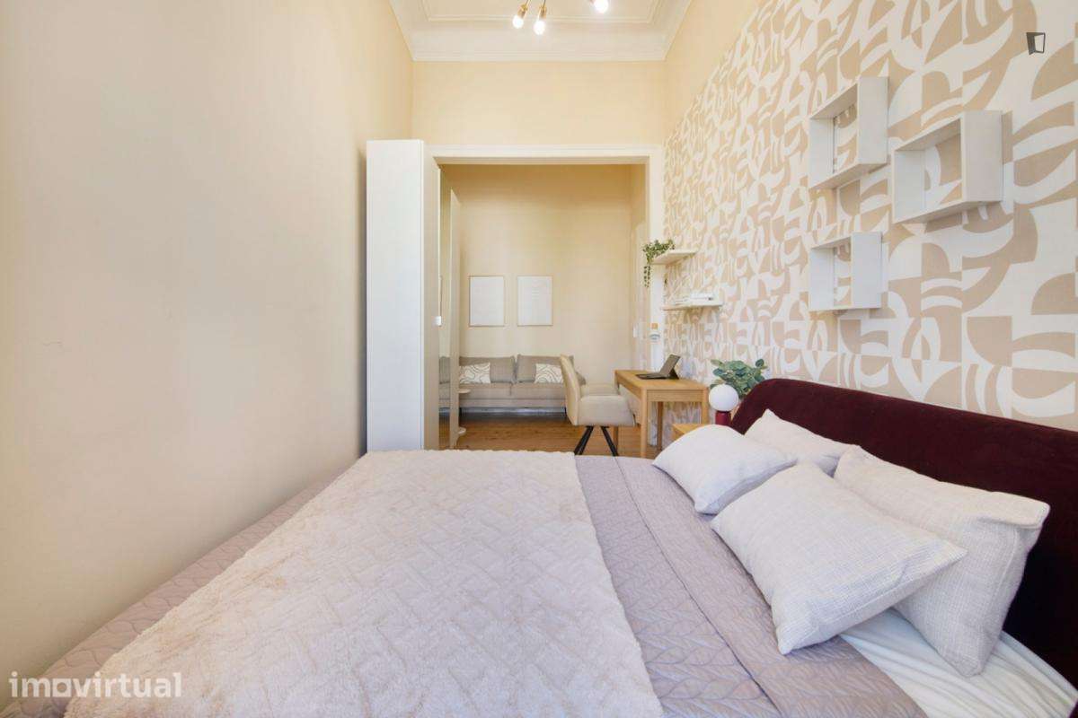 Quarto - localizado em Santos Lisbon - Grande imagem: 5/23