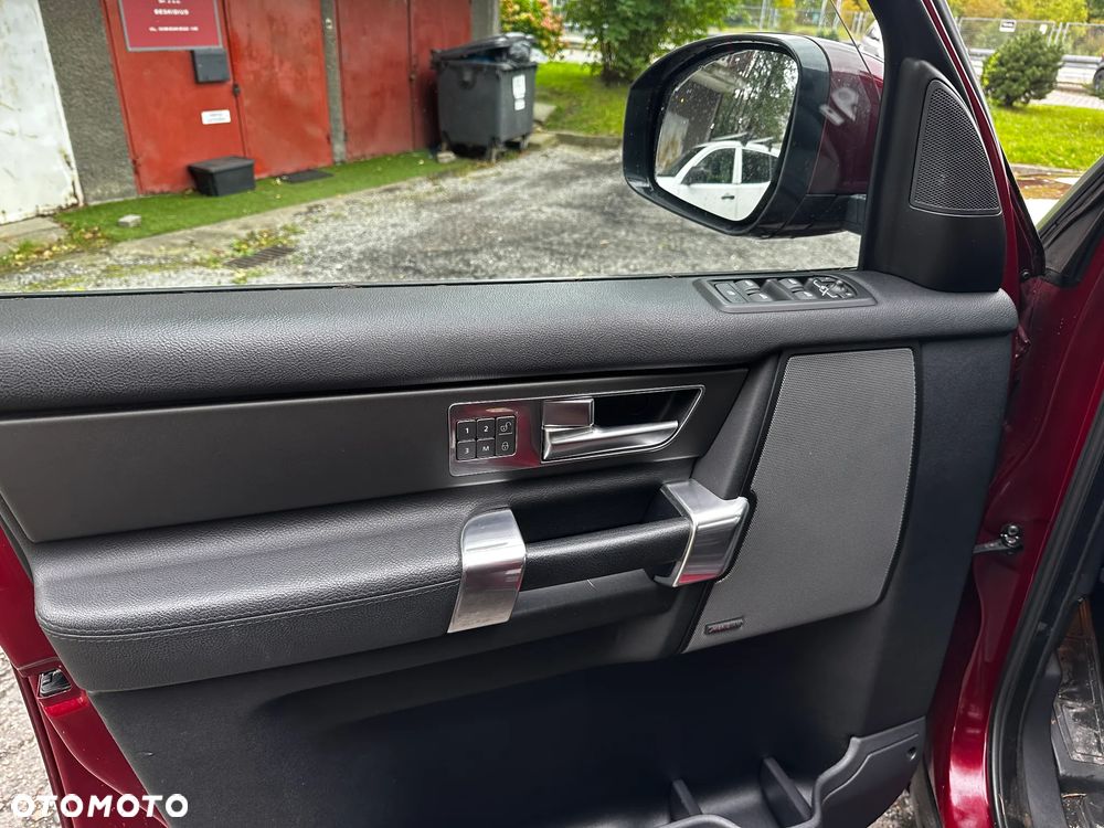 Land Rover Discovery IV 3.0 SD V6 HSE EU6 - 14