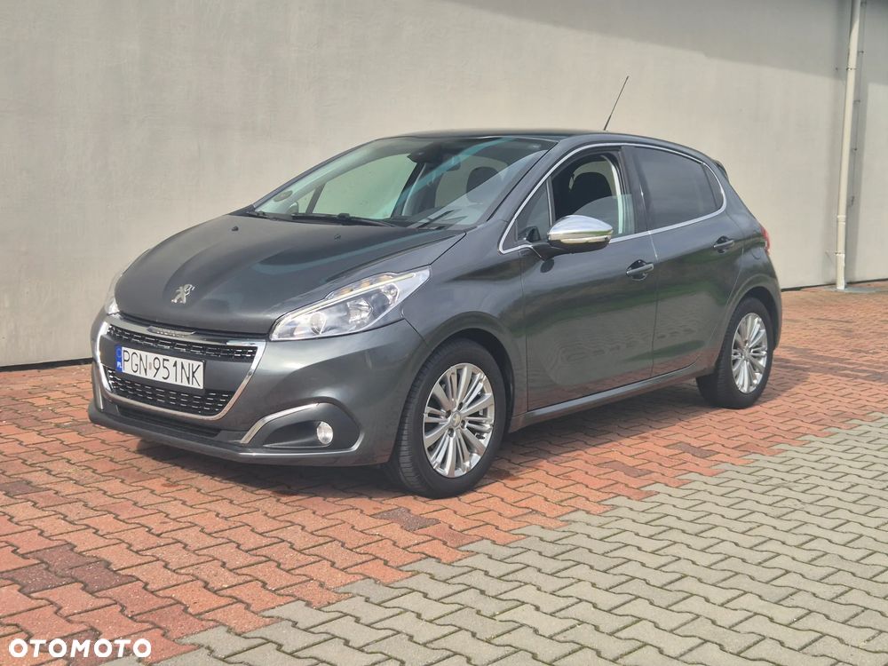 Peugeot 208 1.6 BlueHDi Allure S&S - 18